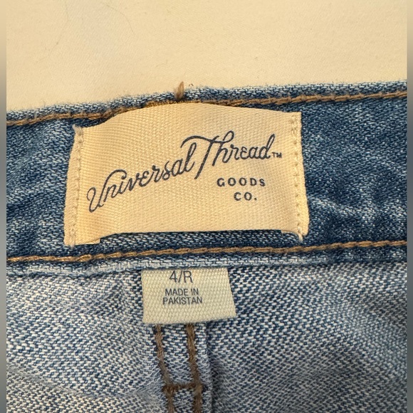 Universal Thread Women’s High Rise Barrel Jeans- Size 4 - Picture 8 of 12